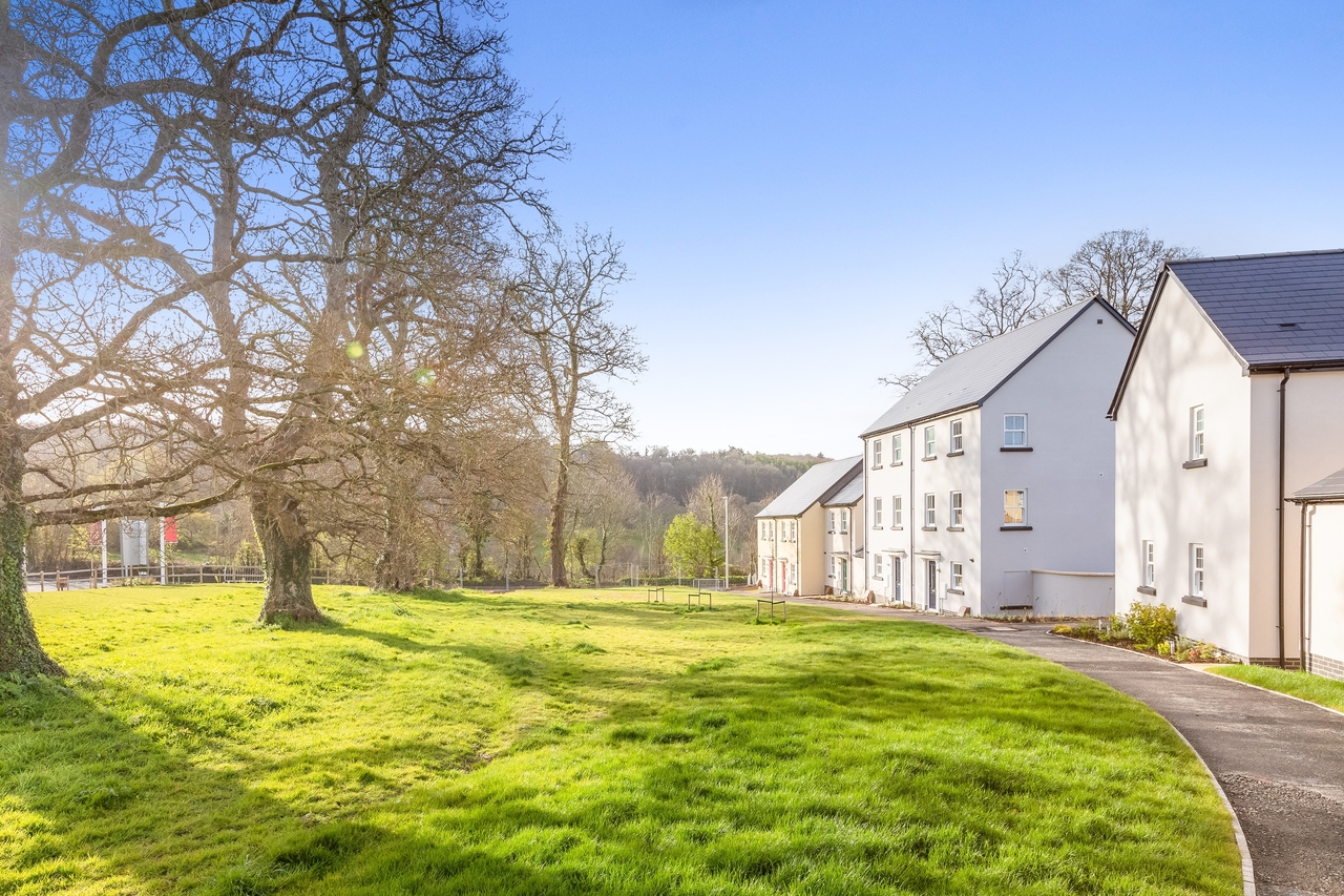 Houses For Sale in Chudleigh The Oaks Linden Homes